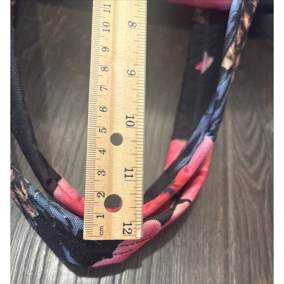 Herschel Supply Co Strand Duffle Tote Bag Pineapple Flowers Black NWOT - Picture 8 of 11